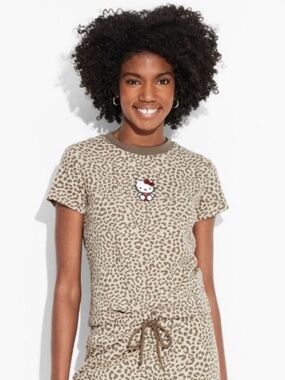 NWT Sanrio Hello Kitty Leopard Print Baby Tee Size S